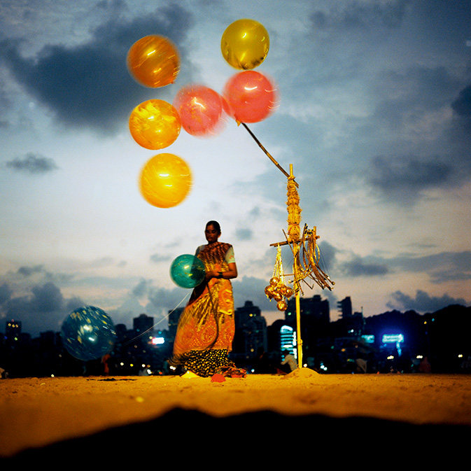 打开幽暗国度之谜 贫民窟的百万富翁