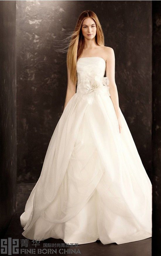 White by Vera Wang 2013秋冬婚纱系列