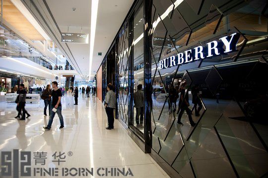 Burberry（博柏利）加紧在中国业务布局