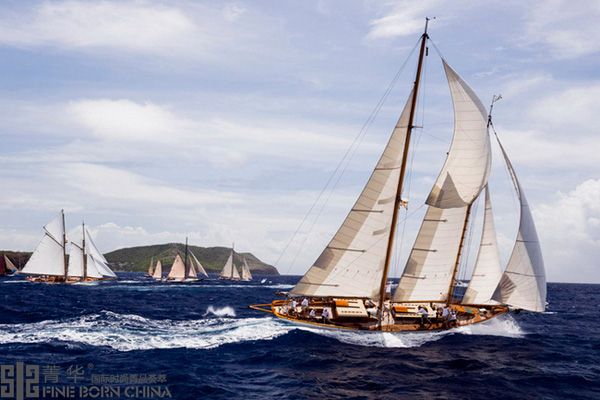  那不勒斯加入2013年沛纳海古典帆船挑战赛