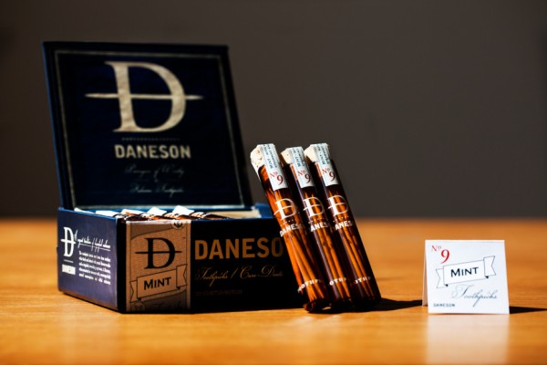 不装逼会死吗？Daneson Mint Nº9牙签