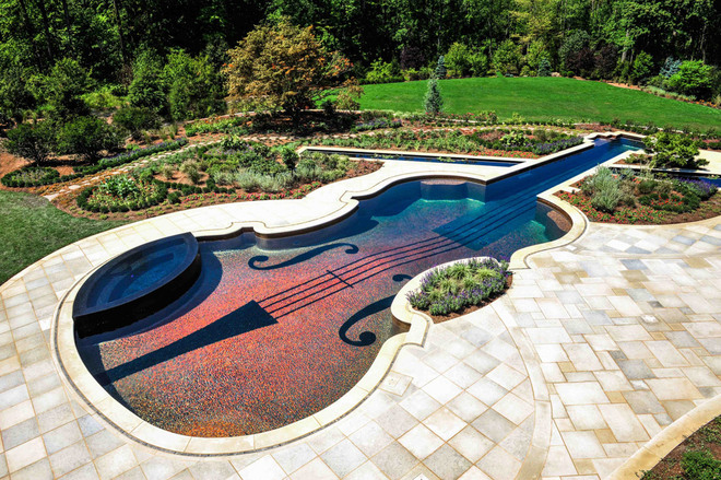 小提琴游泳池 惊艳你的后花园