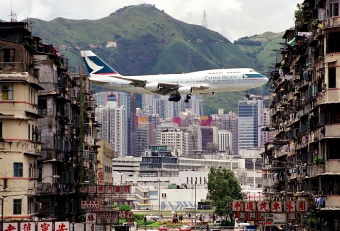 那些年 飞过居民楼上空的启德机场飞机们