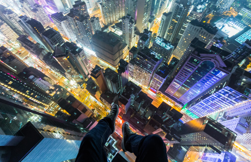 全球最惊险的楼顶摄影集锦