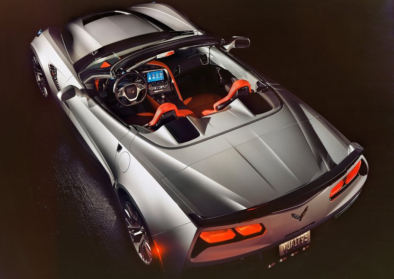 雪佛兰Corvette Z06 2015款敞篷超跑显身纽约车展