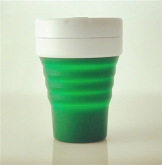 “Smash Cup”折叠杯 放在裤袋里的旅行杯