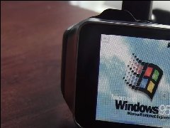 ​外国玩家成功在智能手表上运行Windows 95！