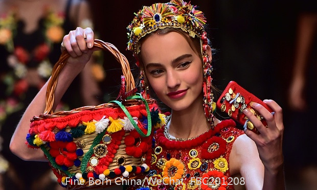 Dolce & Gabbana展示50年代欢快意大利风情